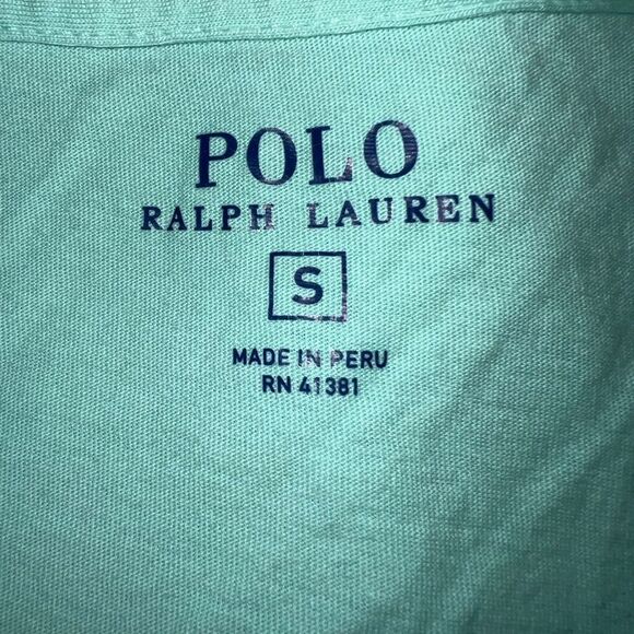 Ralph Lauren pale sage vneck tee. - Picture 5 of 6